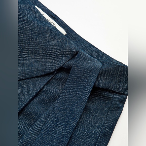 Elegant Black Wide-Leg Wrap Pants - Picture 4 of 4